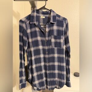 Hollister Navy and White Plaid Shirt